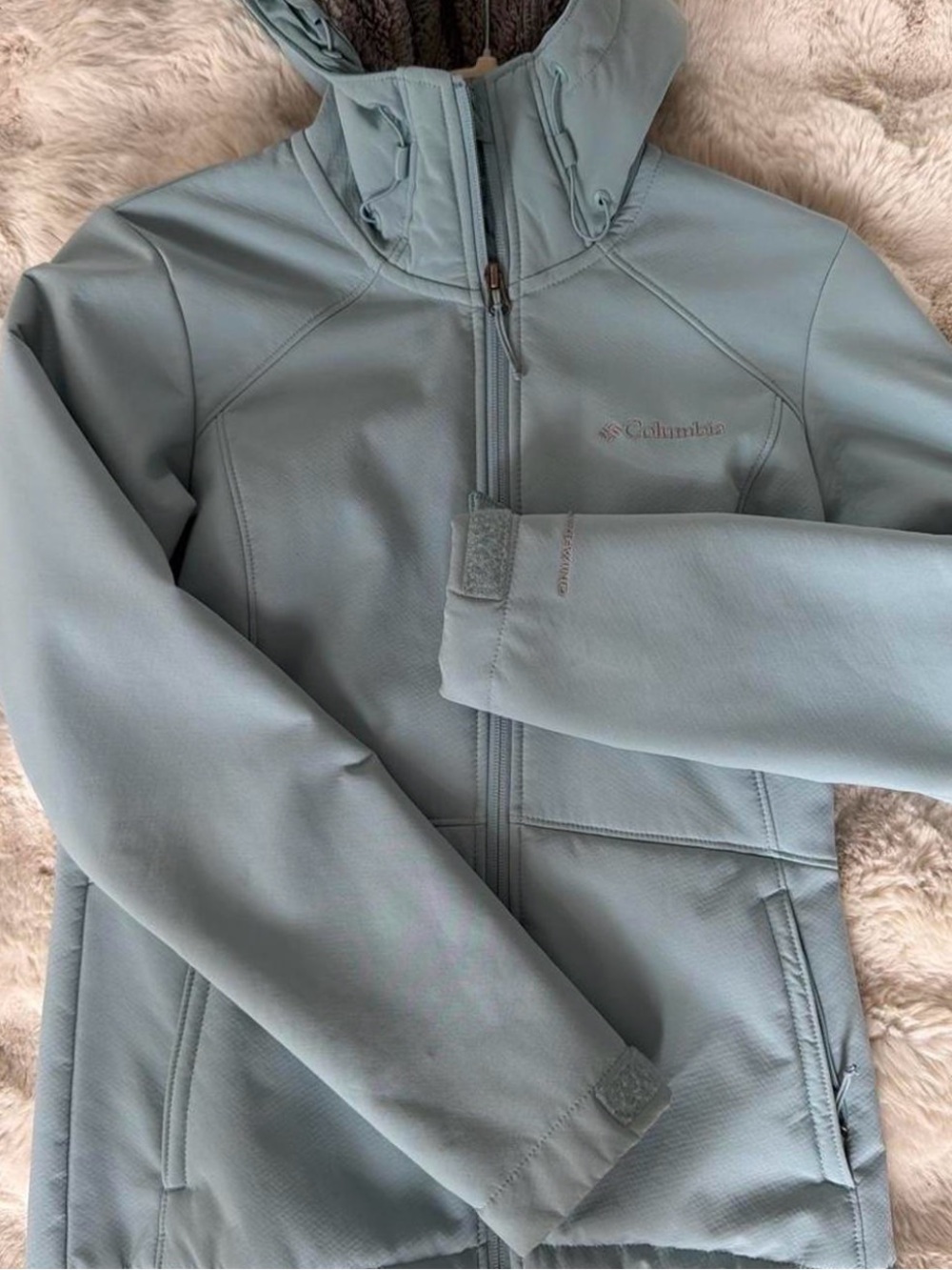 Columbia Women's Pale Blue Softshell Hooded Jacket